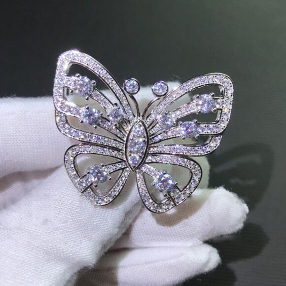 NEW! Dainty 18K White Gold & Sterling Silver Diamond Butterfly Ring - Picture 2 of 7